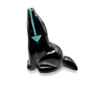 WOLF Howling Zuni Carved Black JET Turquoise Arrow Figurine Fetish Carving Vtg